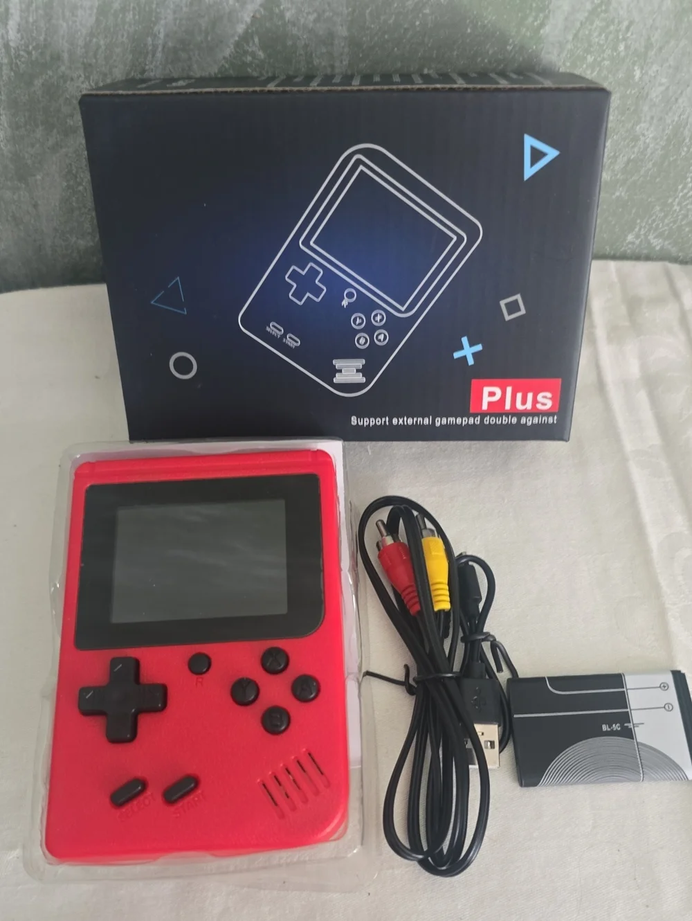 Game Box Plus 400 In 1 Handheld Retro Gamepad - Red New